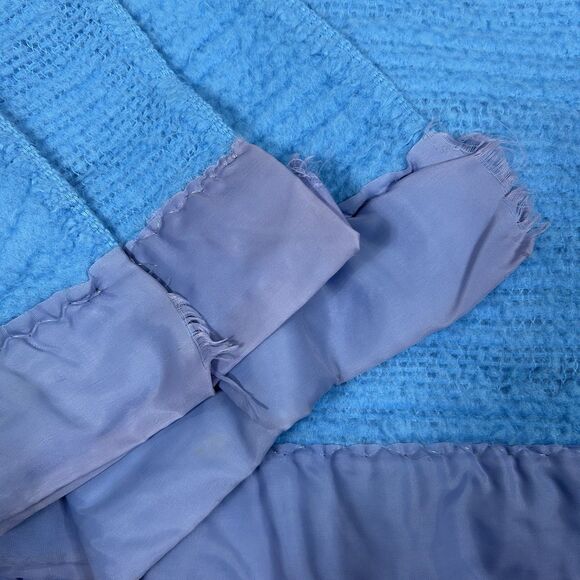 Vintage Satin Edge Blanket Bedspread Blue Waffle Weave Full Size 84 X 86 Soft - Picture 4 of 12